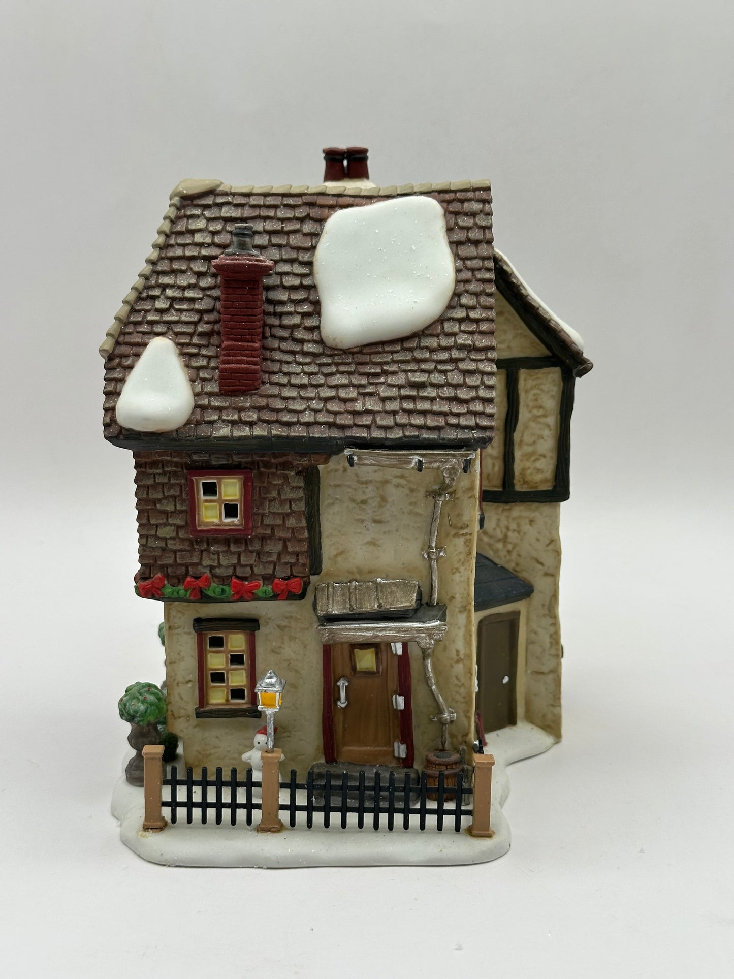 Department 56 - Belle's House (A Christmas Carol) - Dickens' Village
