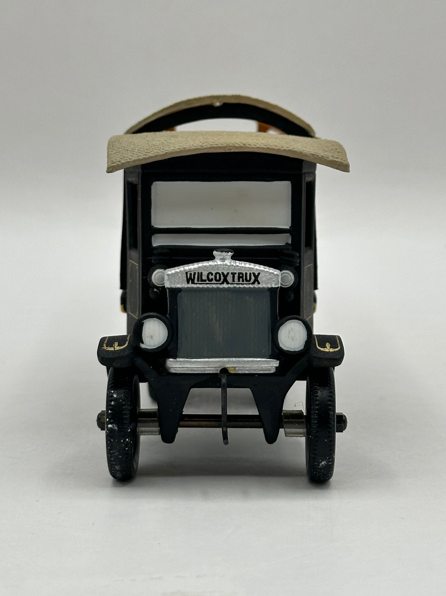 Department 56 - 1919 Bachman Wilcox Truck