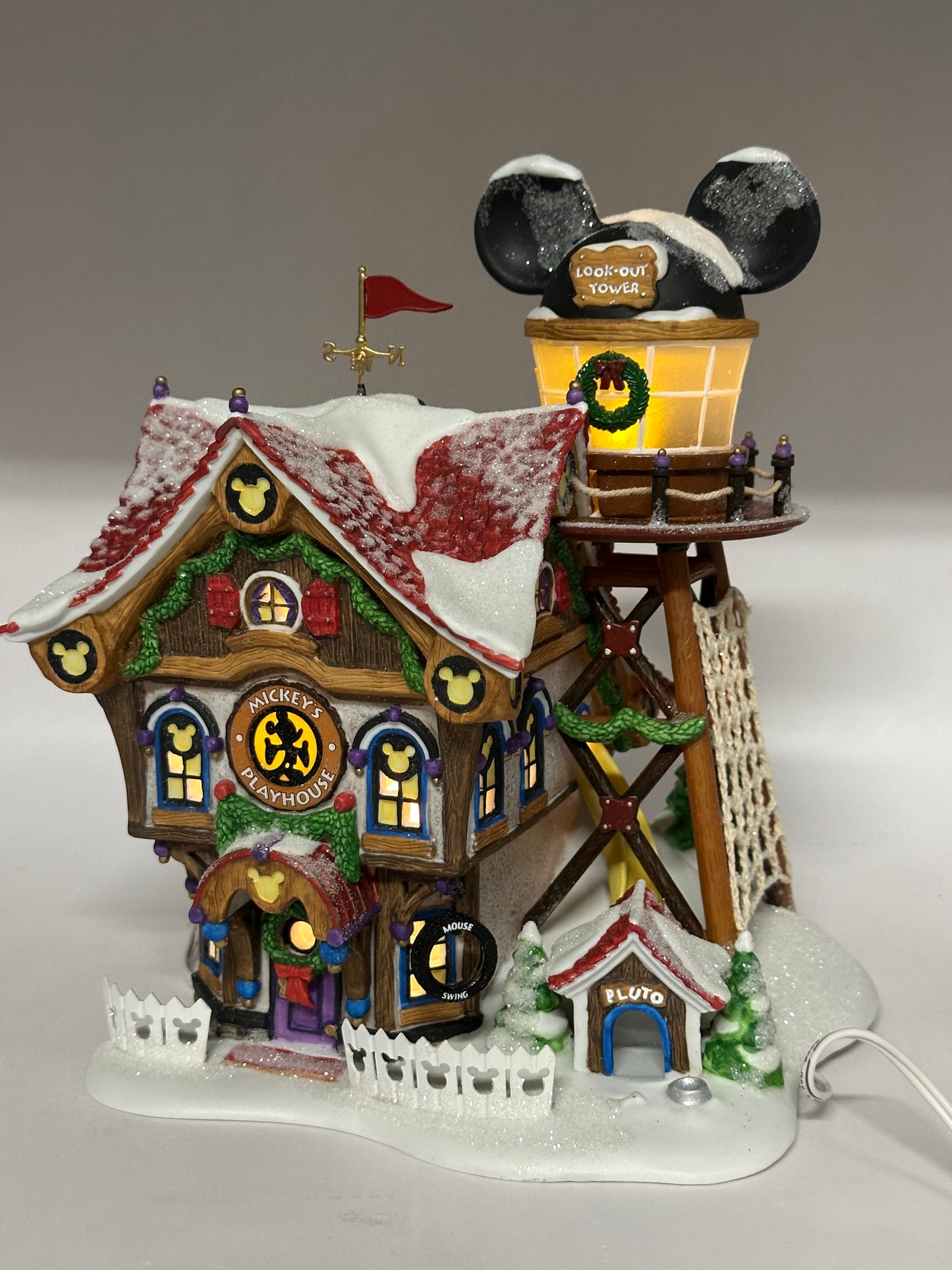 Department 56 - Mickey's North Pole Holiday House - North Pole Series