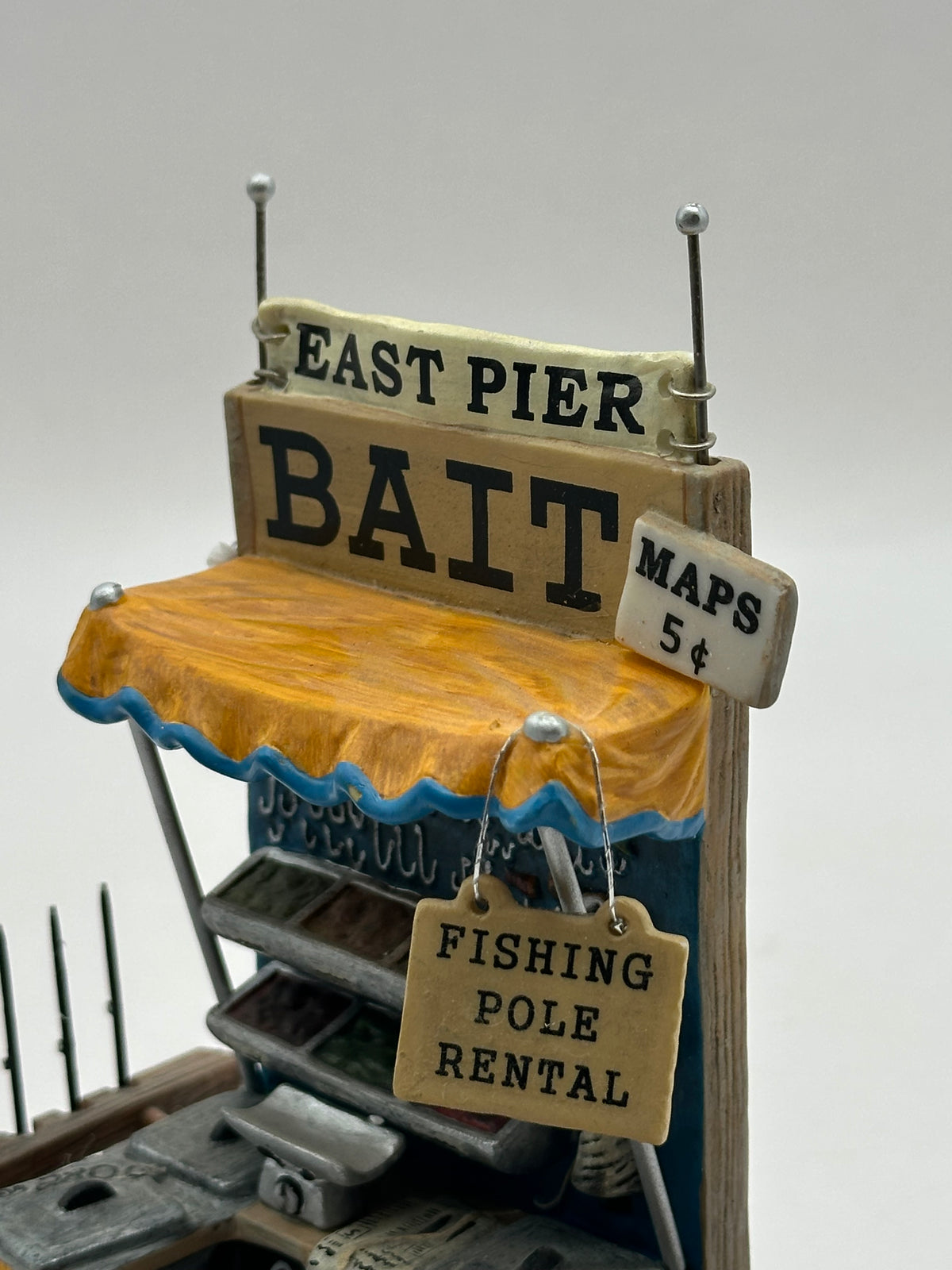 Department 56 - Pier 87 Bait & Tackle - Christmas in the City (Please Read)