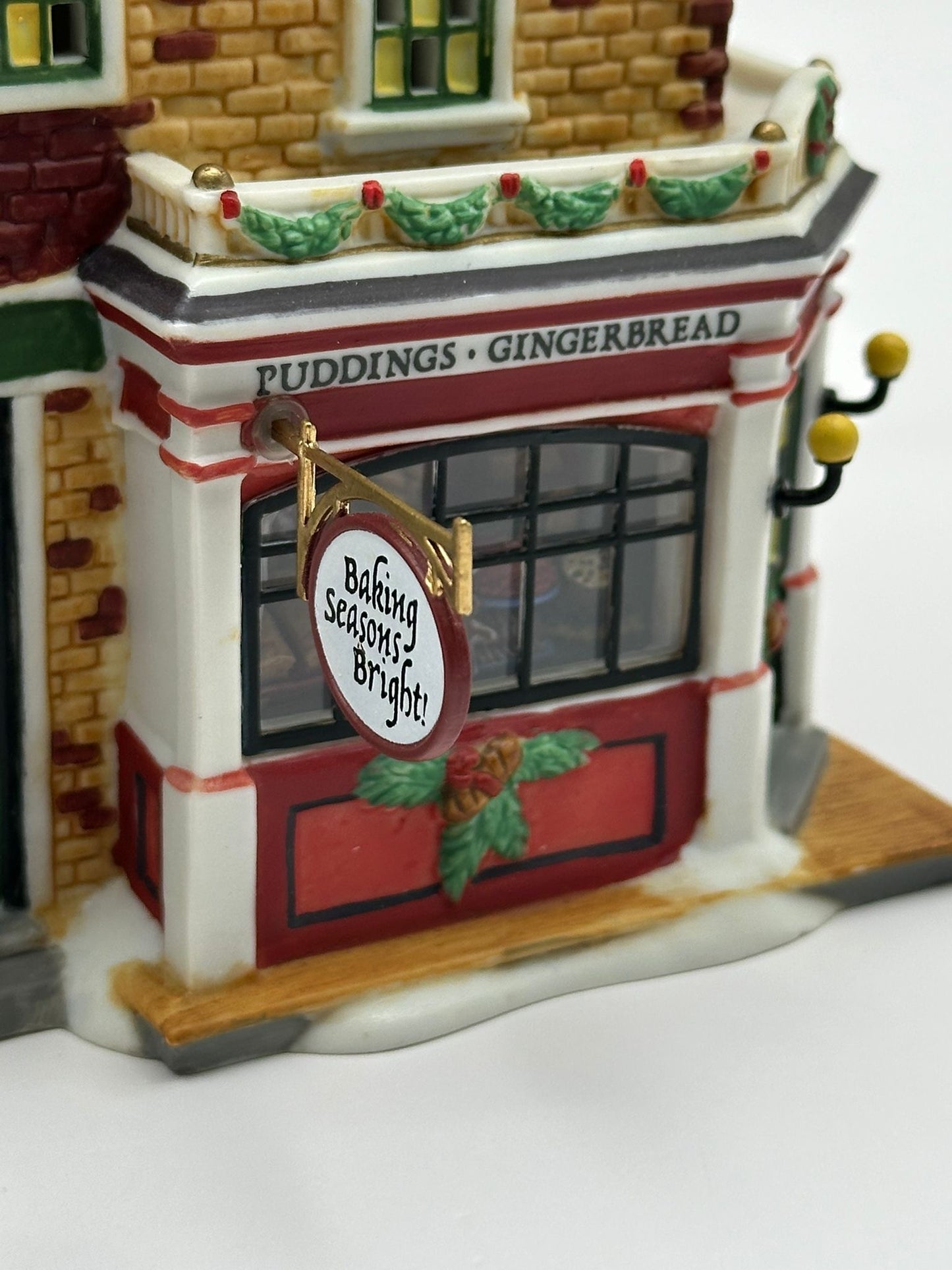 Department 56 - Wheaton Christmas Bakery - New England Village