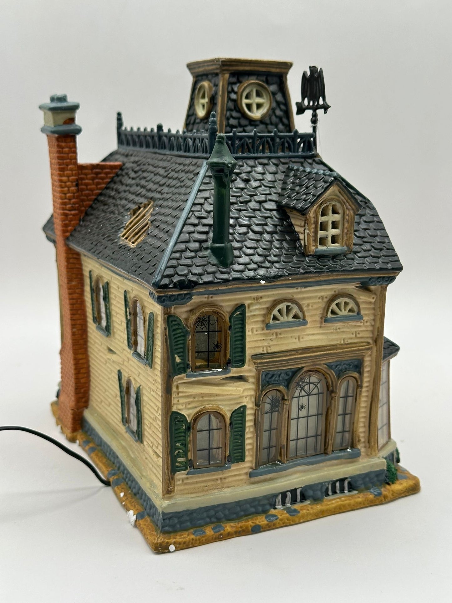 Lemax Spooky Town - Greaves Manor