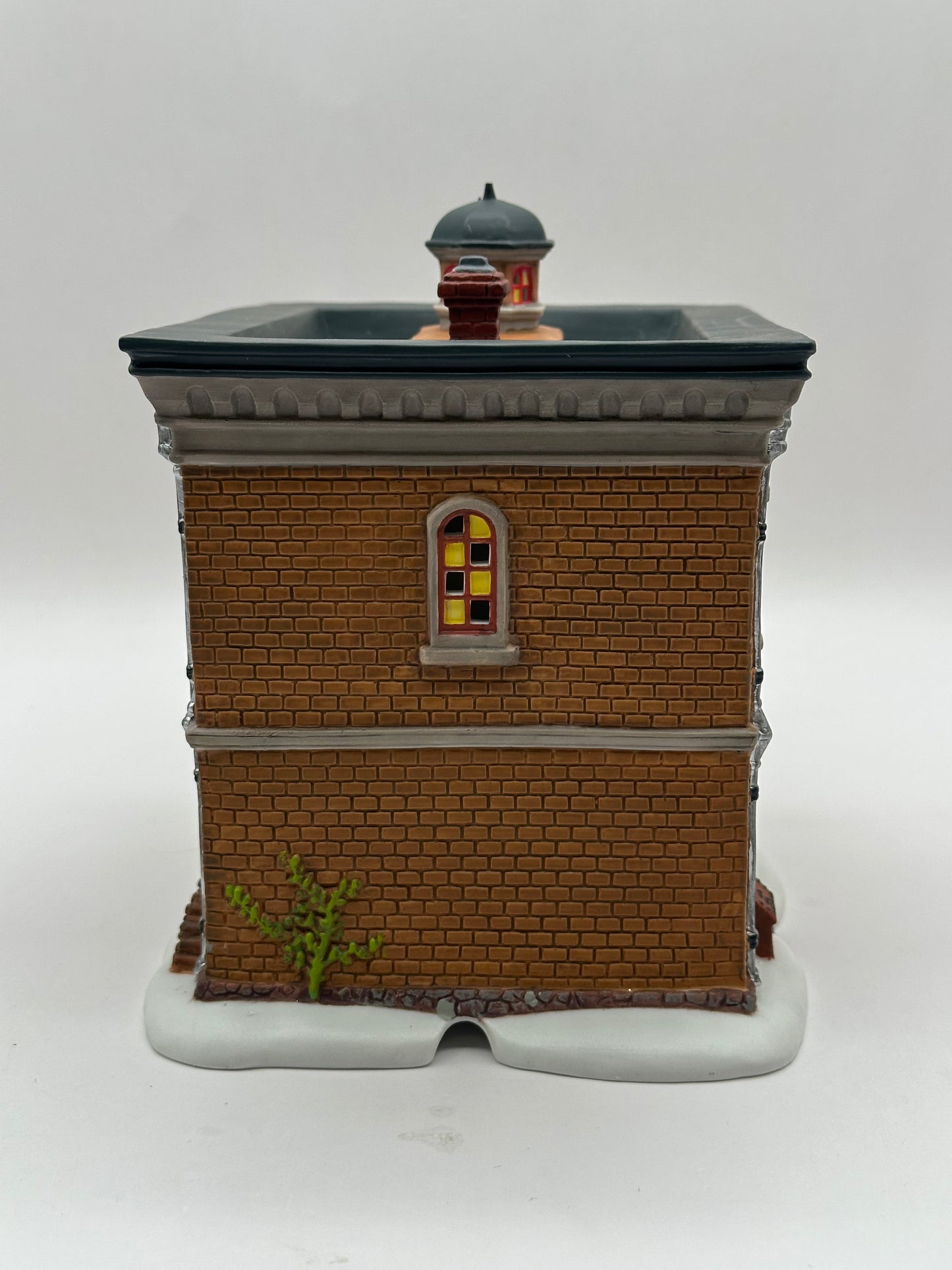 Department 56 - Drummond Bank - New England Village