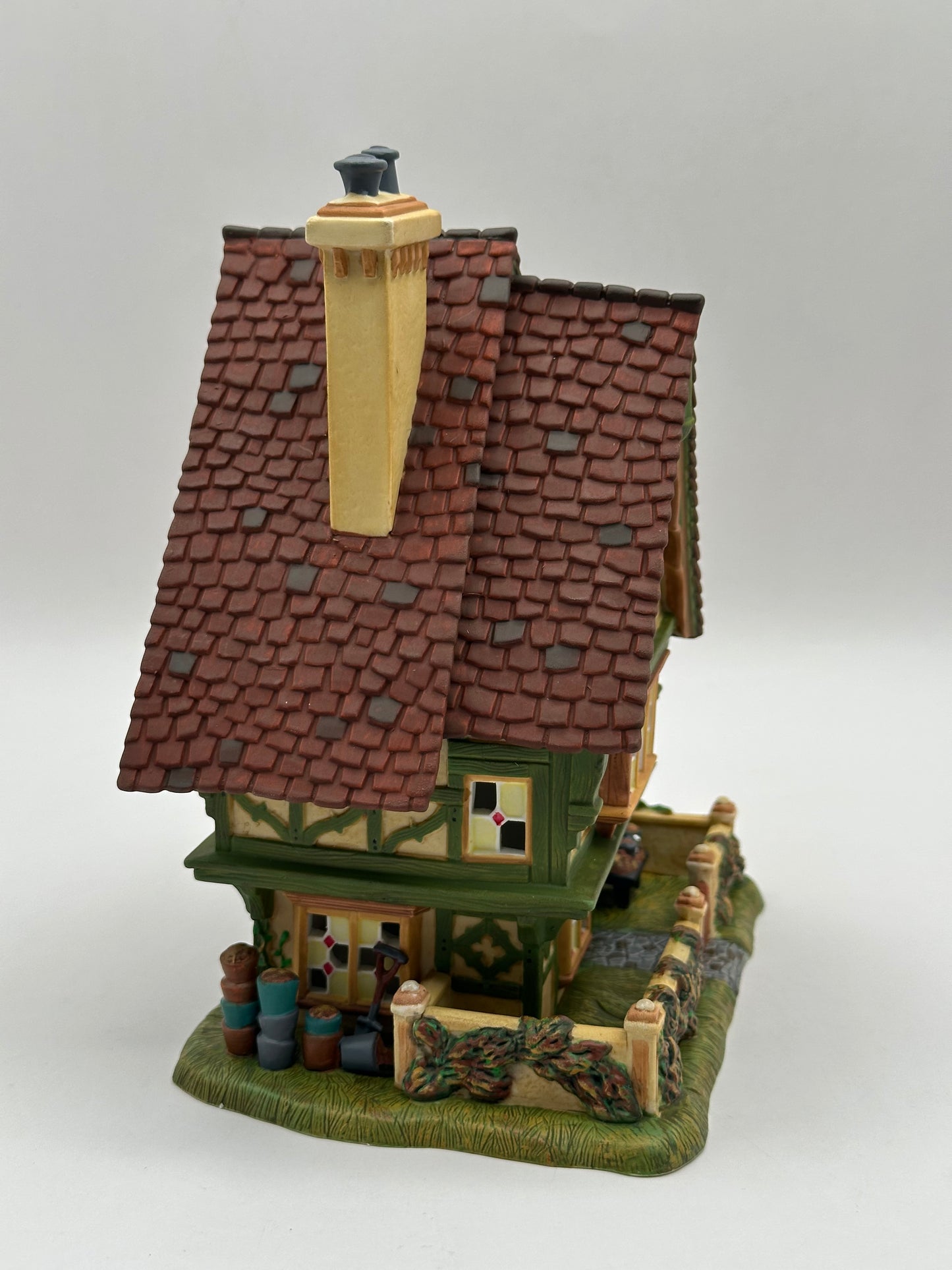 Department 56 - Hedgerow Garden Cottage - Dickens' Village