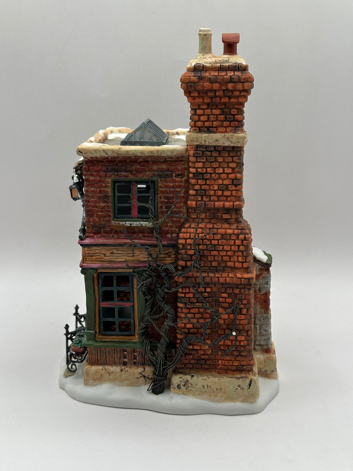 Department 56 - Norfolk Biffins Bakery (A Christmas Carol) - Dickens' Village