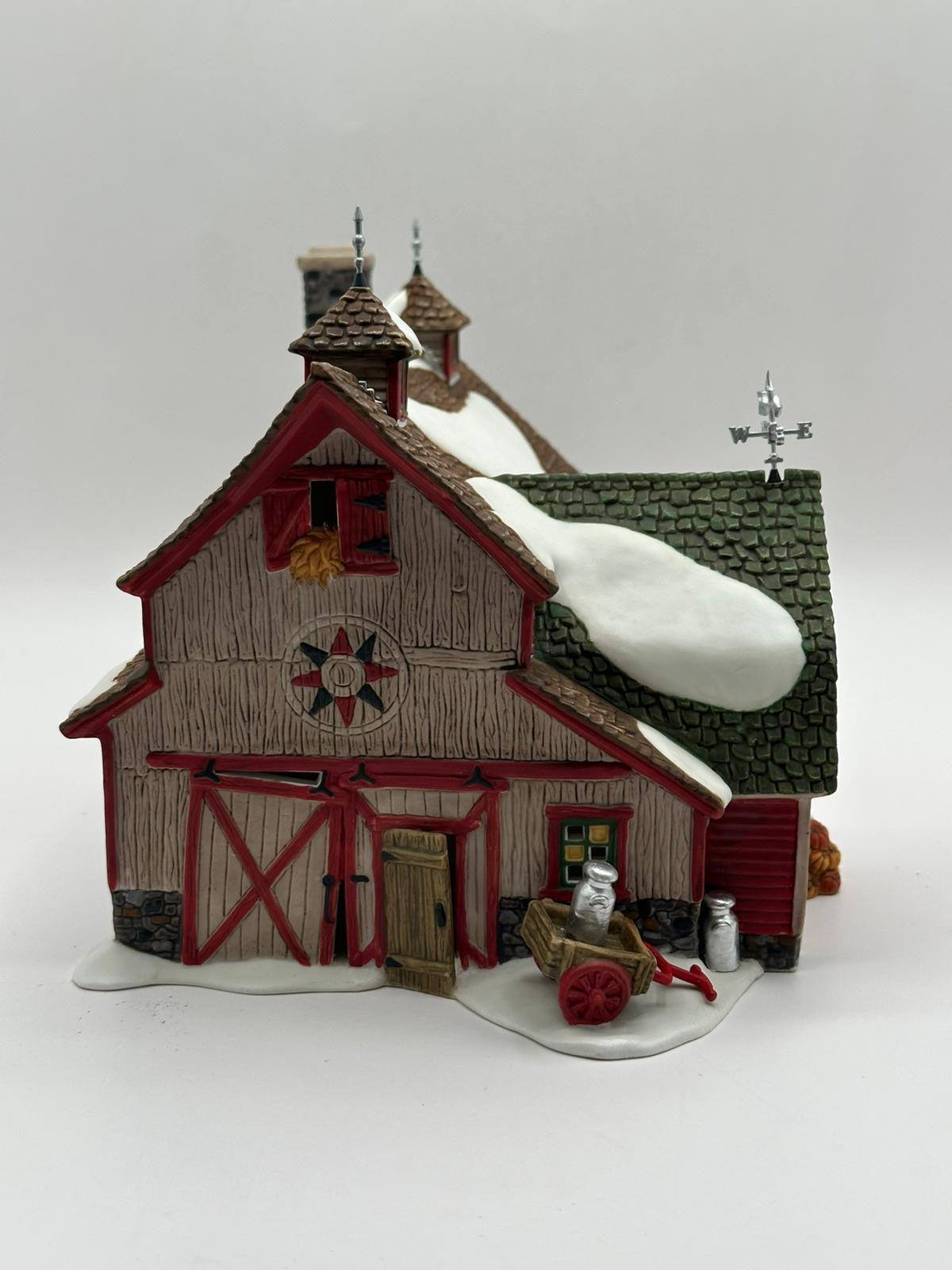 Department 56 - Harper's Farm - New England Village