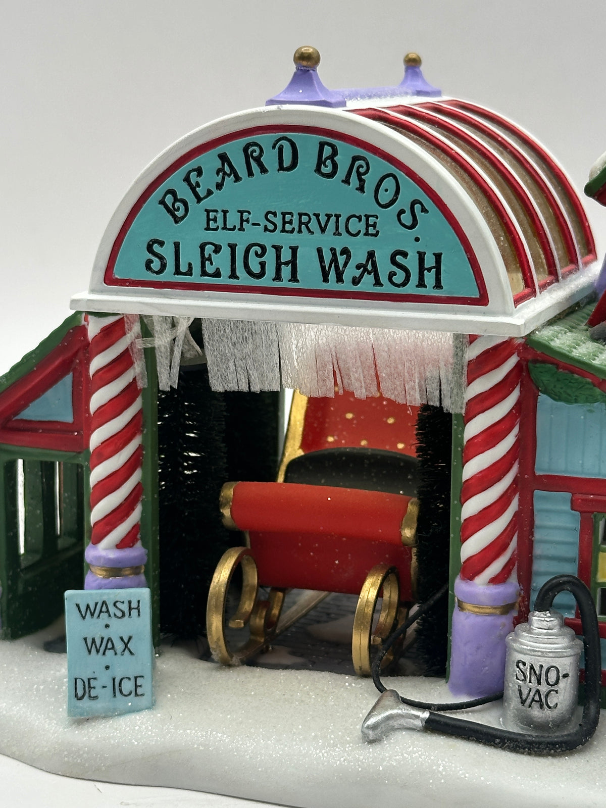 Department 56 - Beard Bros. Sleigh Wash - North Pole Series