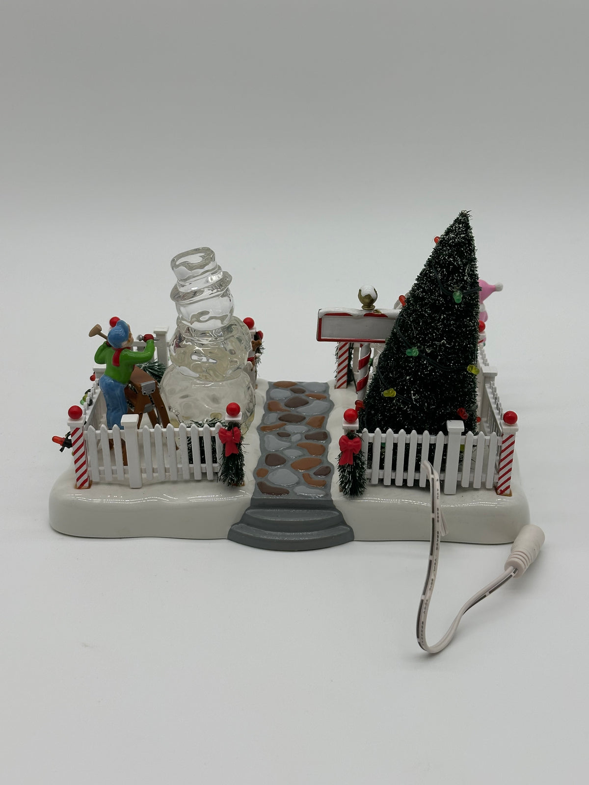 Department 56 - Neighborhood Christmas Scene - Original Snow Village