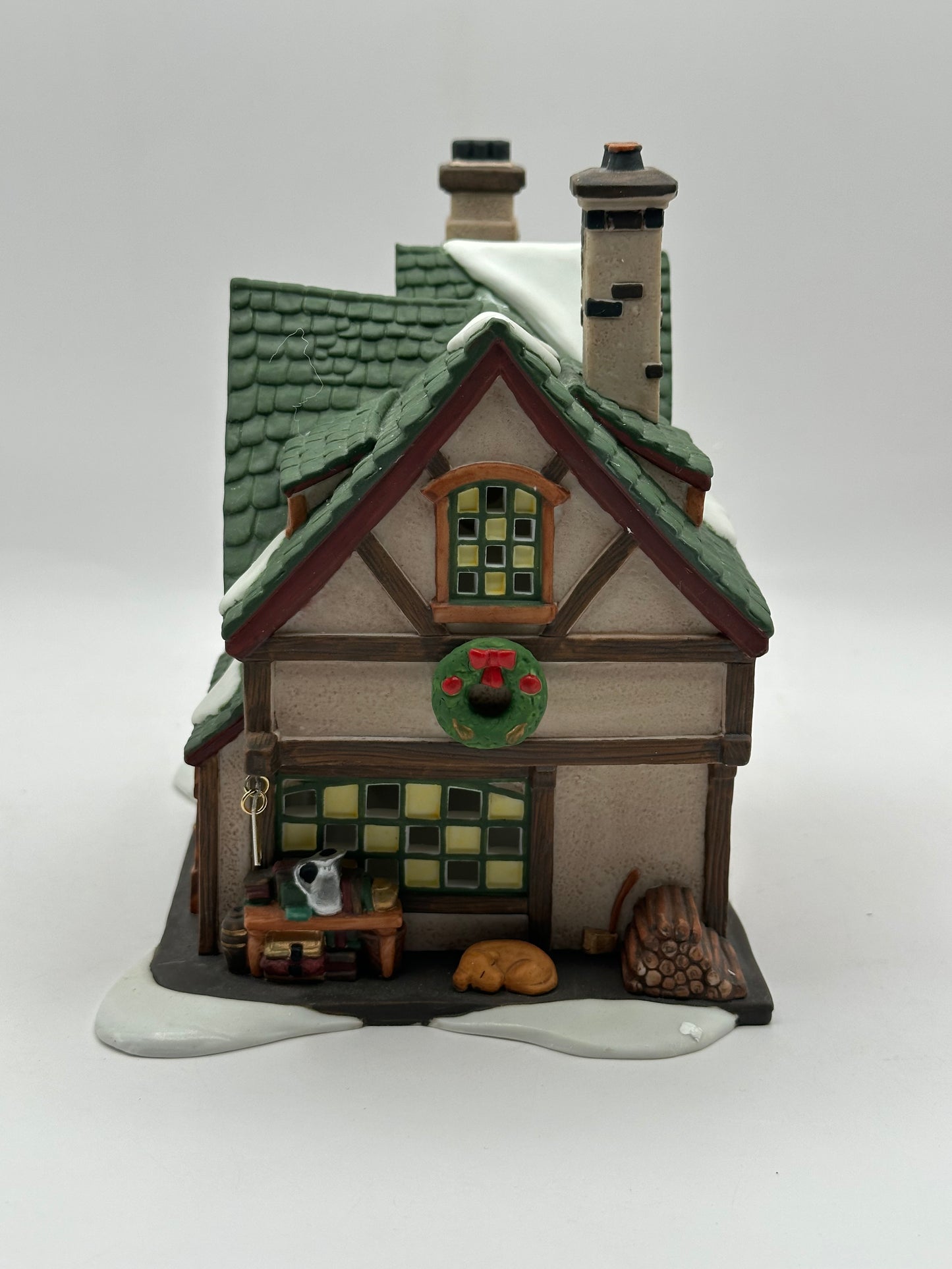 Deparmentt 56 - Quilly’s Antiques - Dickens’ Village