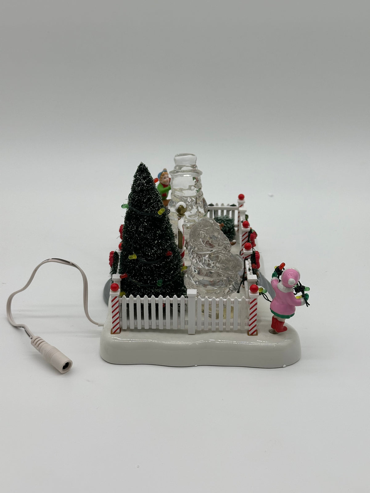 Department 56 - Neighborhood Christmas Scene - Original Snow Village