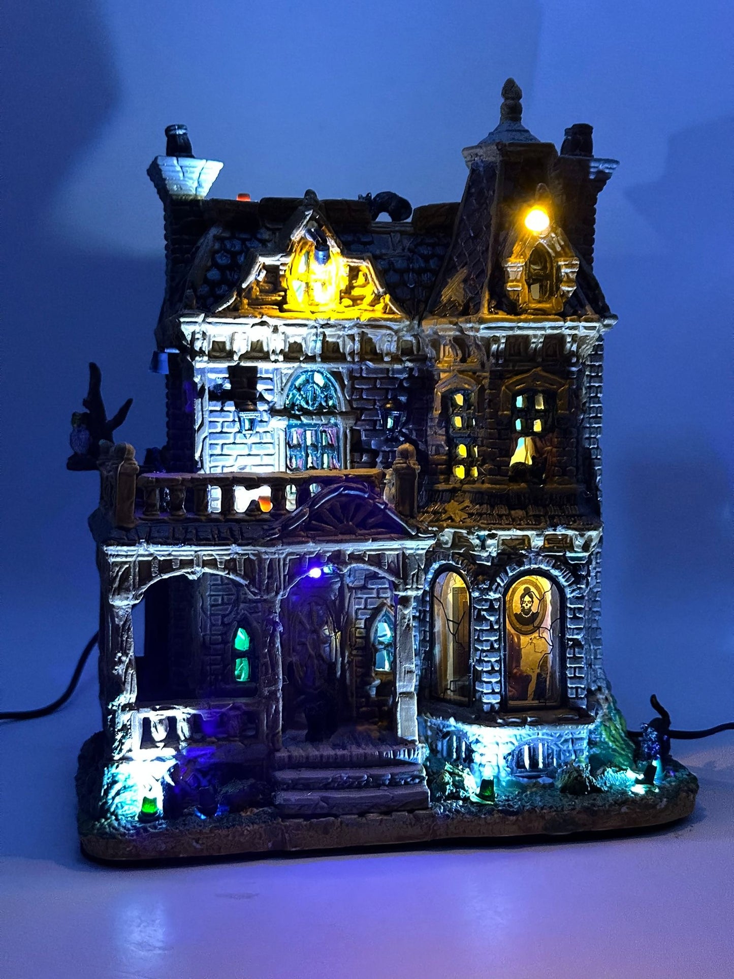Lemax Spooky Town - Withered Mansion