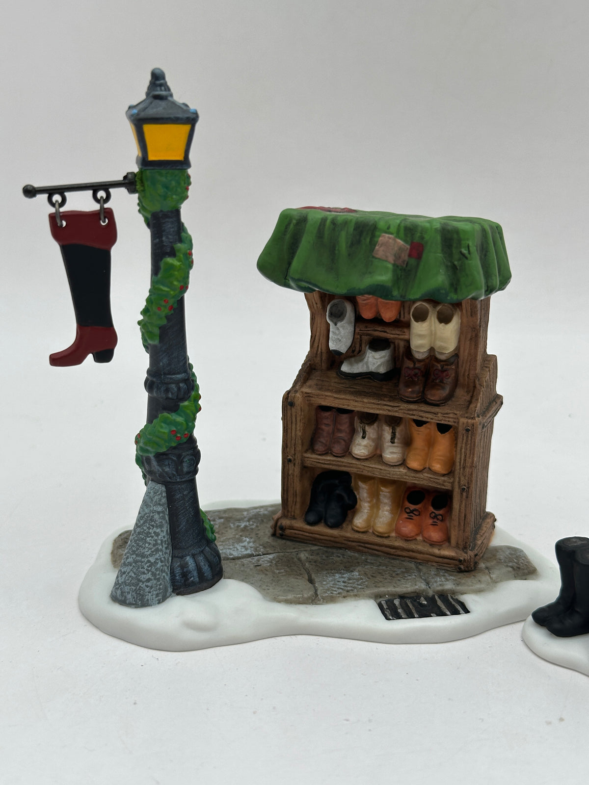 Department 56 - Cobbler's Corner Stand - Dickens' Village