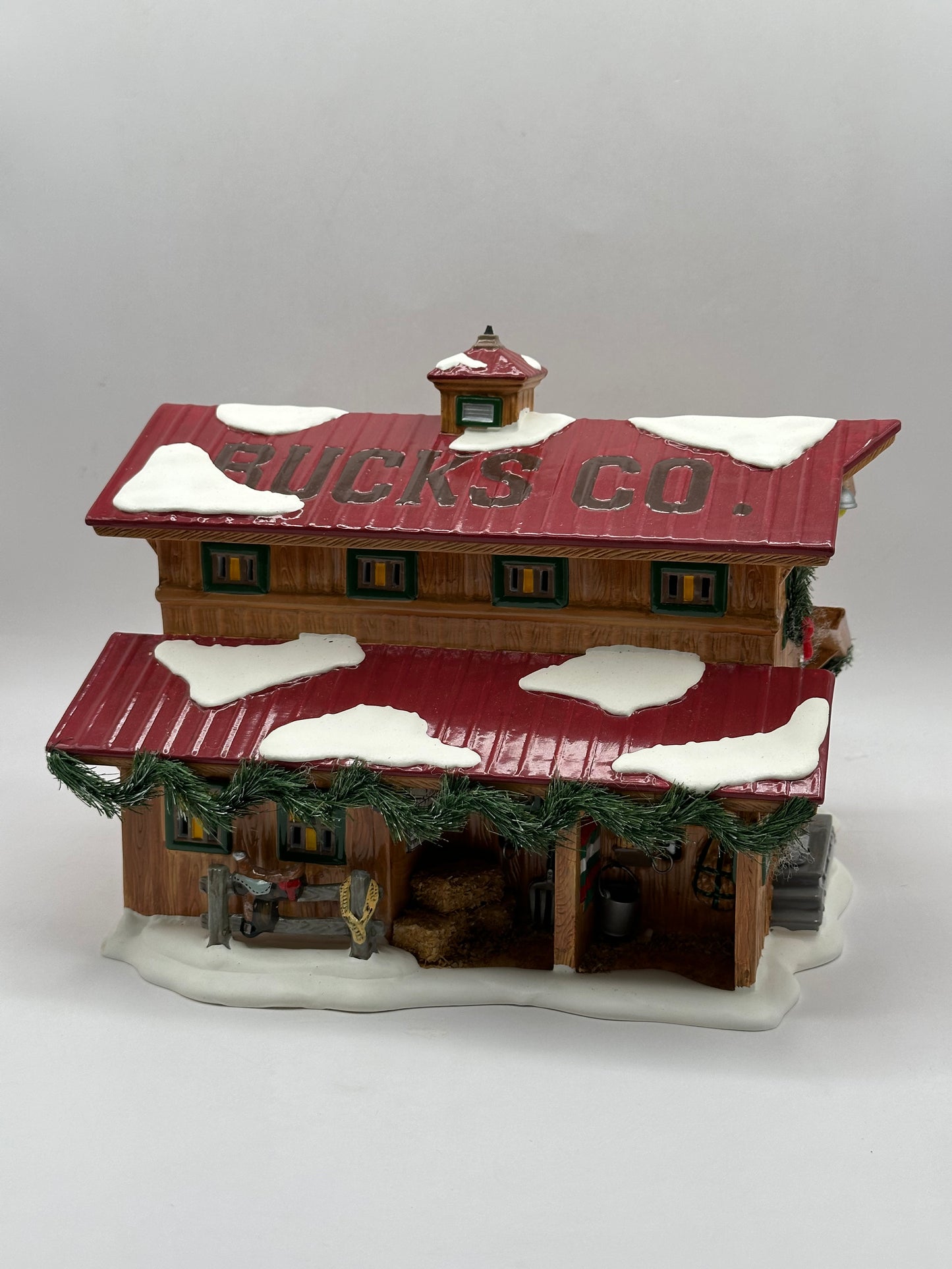 Department 56 - Buck's County Horse Barn - Original Snow Village