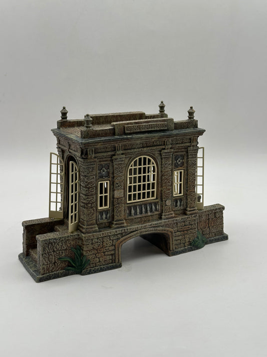 Department 56 - Covered Bridge At The Manor - Dickens' Village