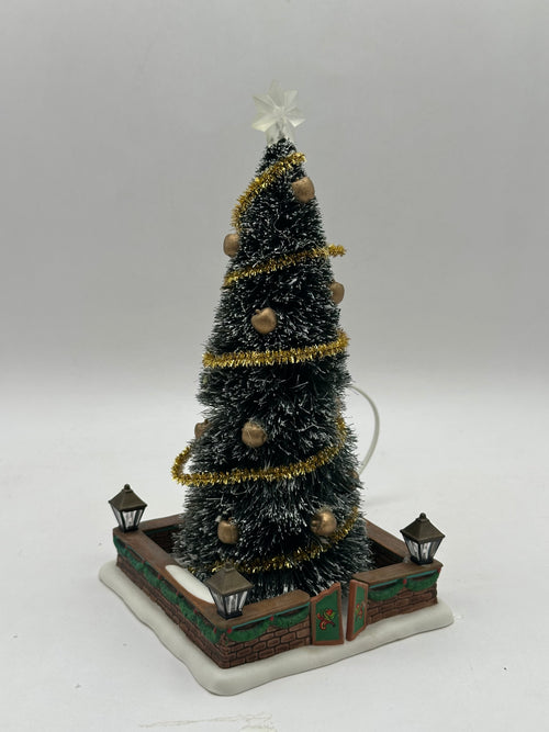 Department 56 - Market Square Town Tree - Alpine Village