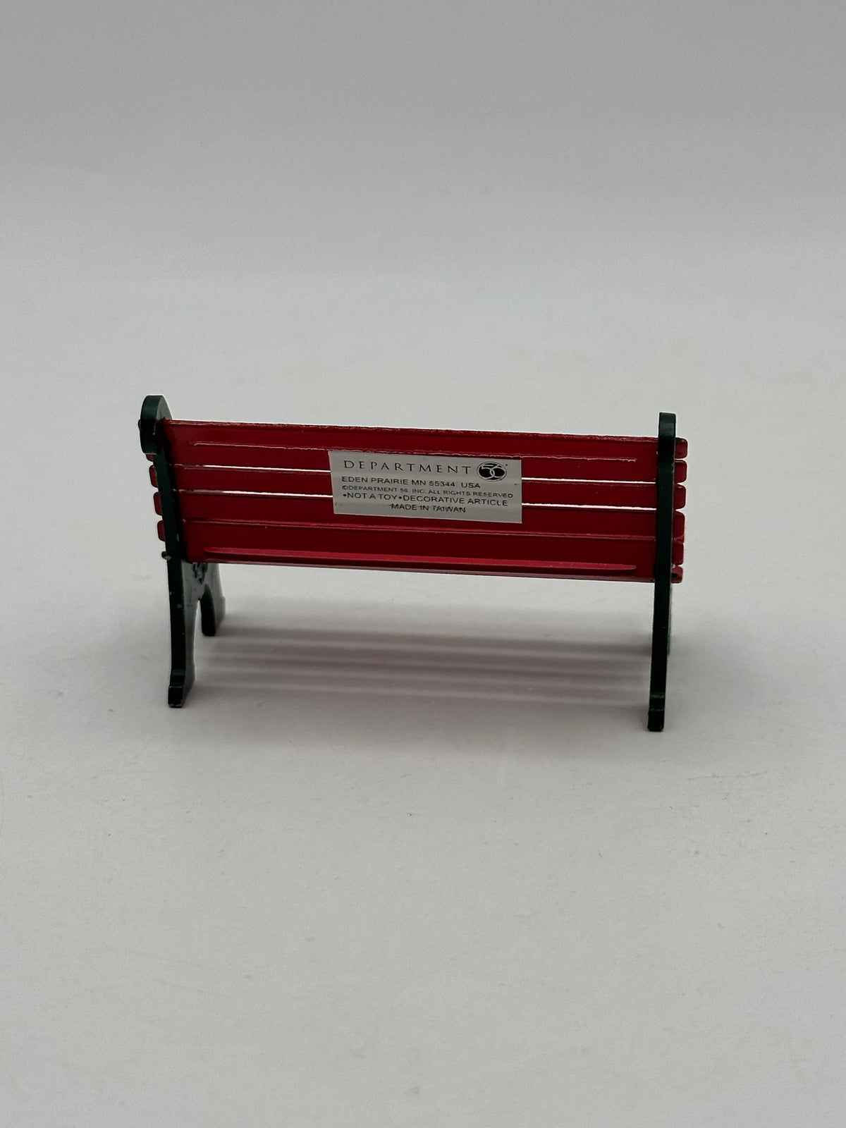 Department 56 – Red Wrought Iron Park Bench