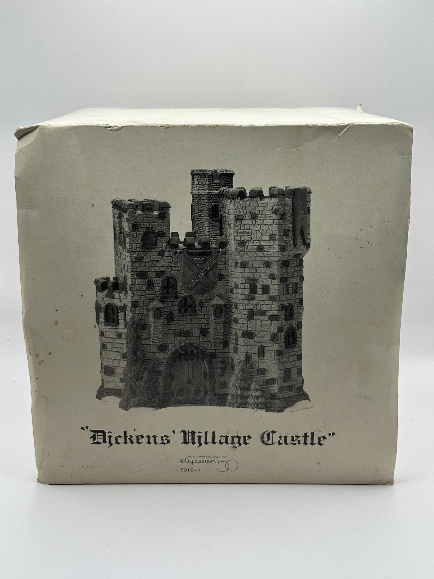 Department 56 - Kenilworth Castle - Dickens' Village