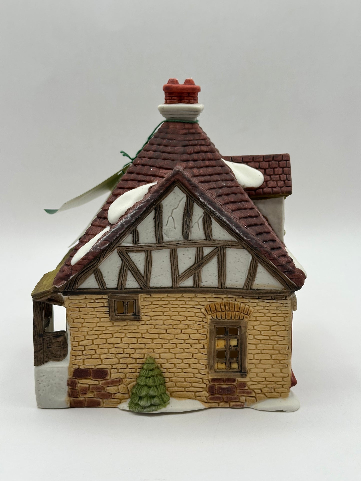 Department 56 - Thomas Kersey Coffee House - Dickens' Village