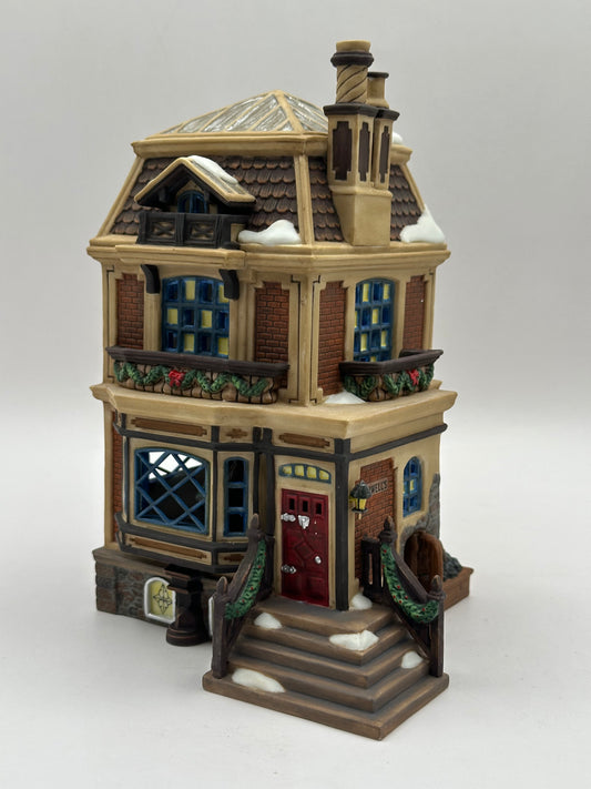 Department 56 - Fred Holiwell's House (A Christmas Carol) - Dickens' Village