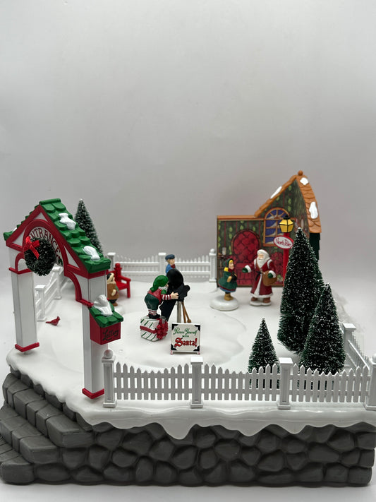 Department 56 - Village Animated Photo With Santa - Village Accessories