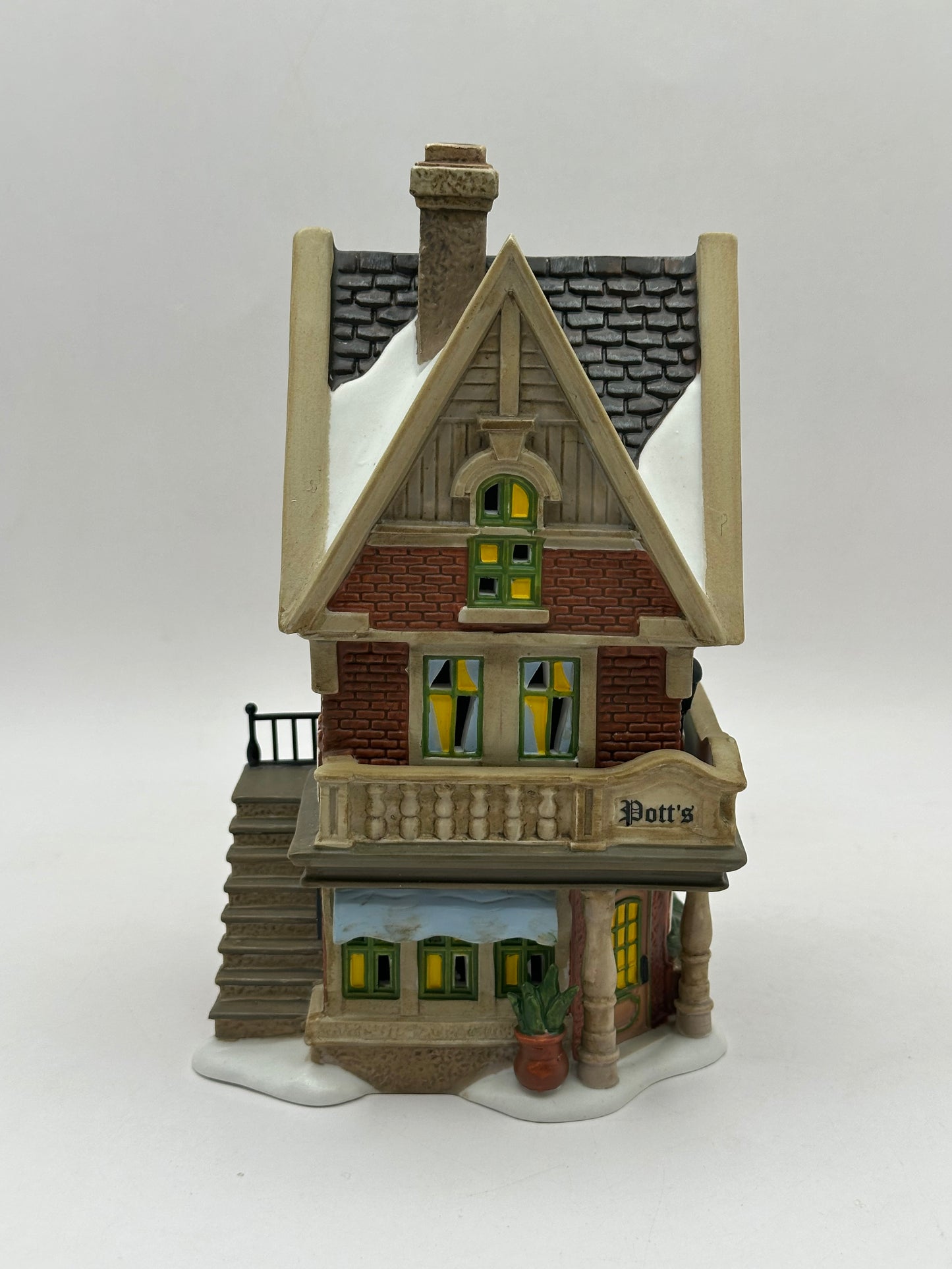 Department 56 - Potts Pub - Dickens' Village