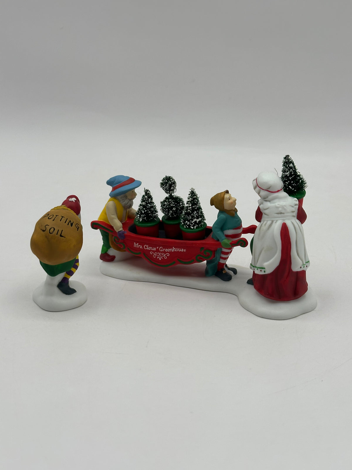 Department 56 - Delivering The Christmas Greens - North Pole Series