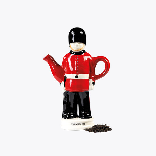 Carters of Suffolk - Guardsman  - Handmade Teapot