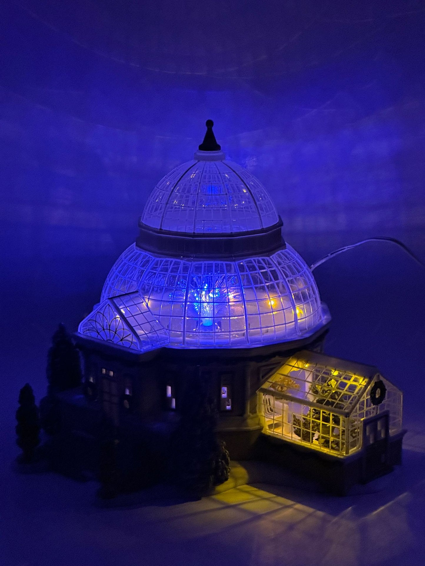 Department 56 - Crystal Gardens Conservatory - Christmas in the City