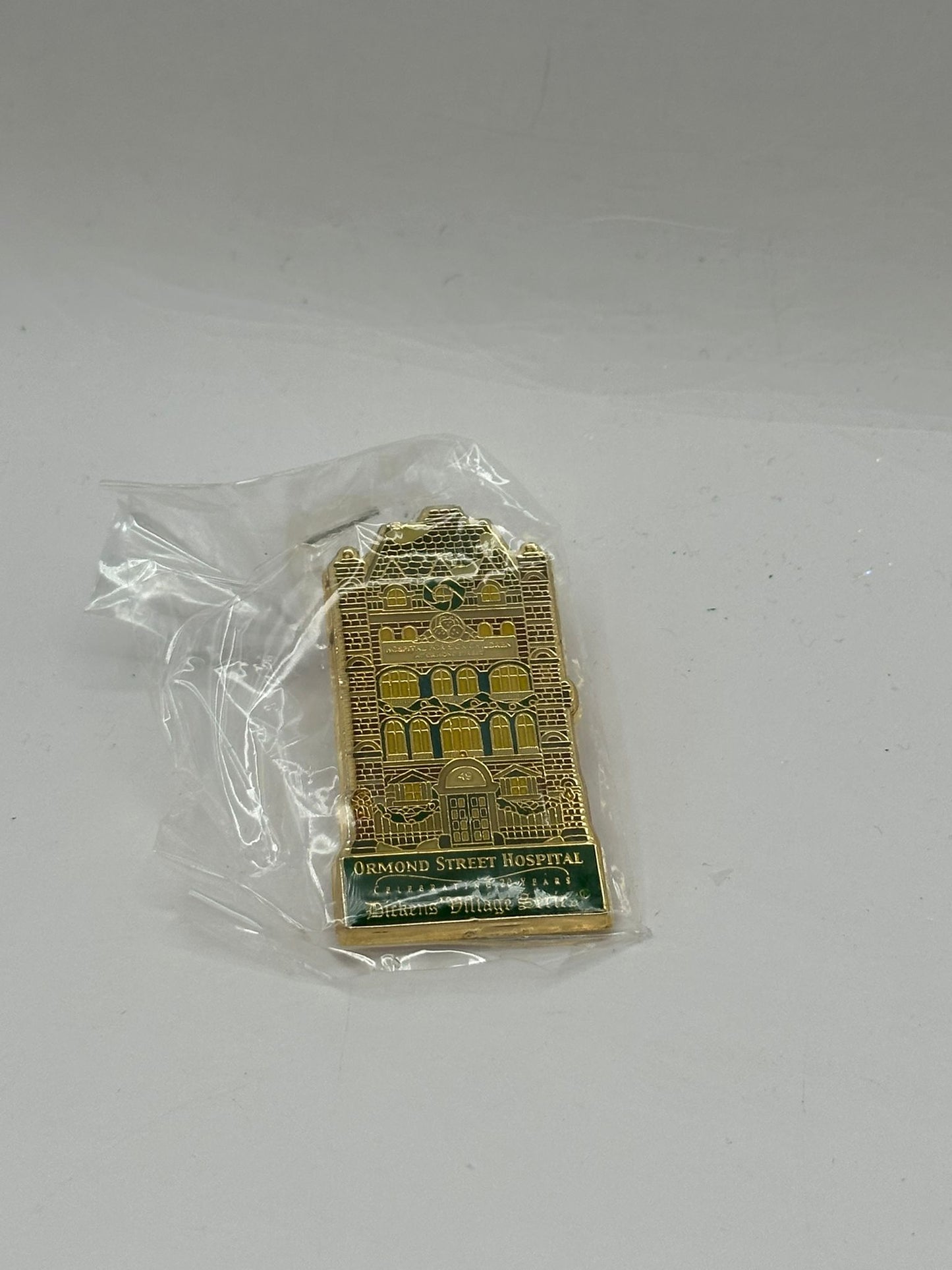 Department 56 - Hospital For Sick Children At Ormond Street - Dickens' Village