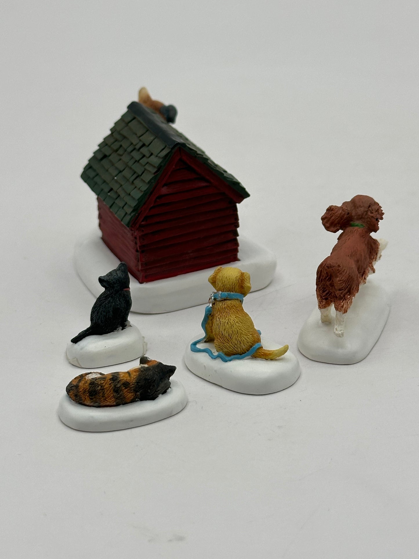Department 56 - Village Cats and Dogs - Village Accessories