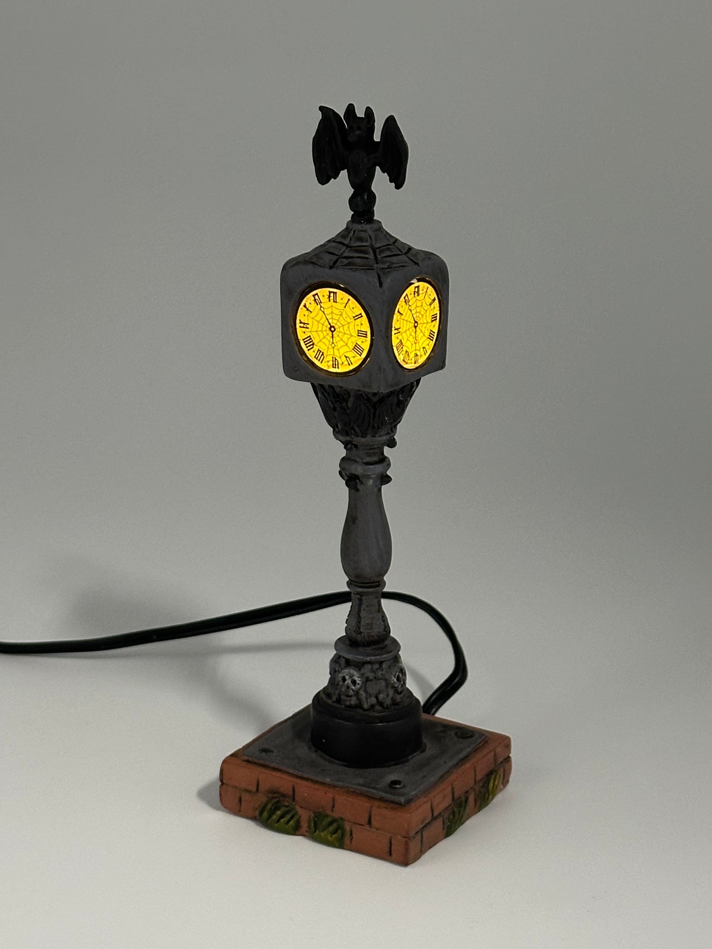 Department 56 - Lit Halloween Town Clock - Halloween