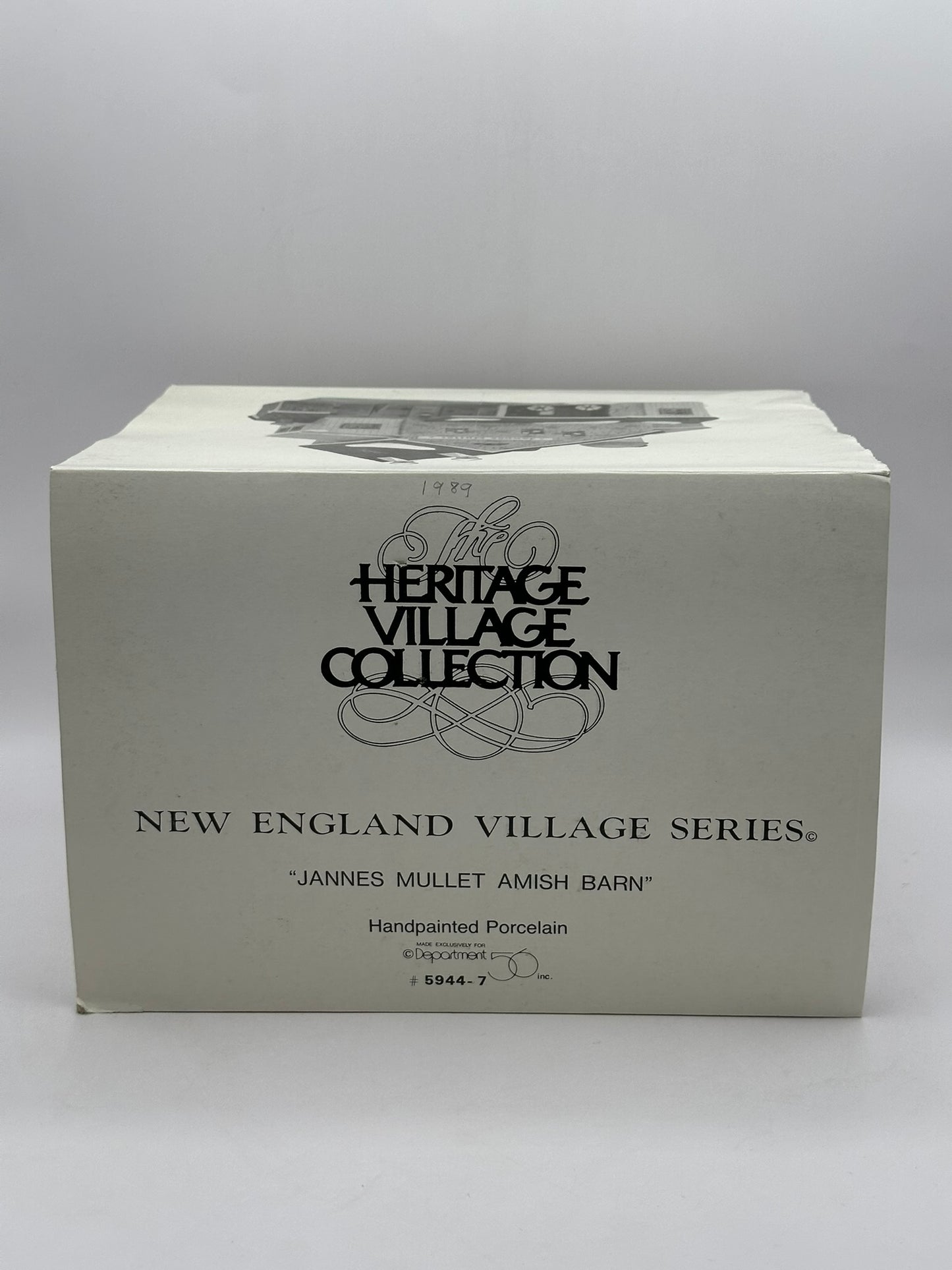 Department 56 - Jannes Mullet Amish Barn - New England Village