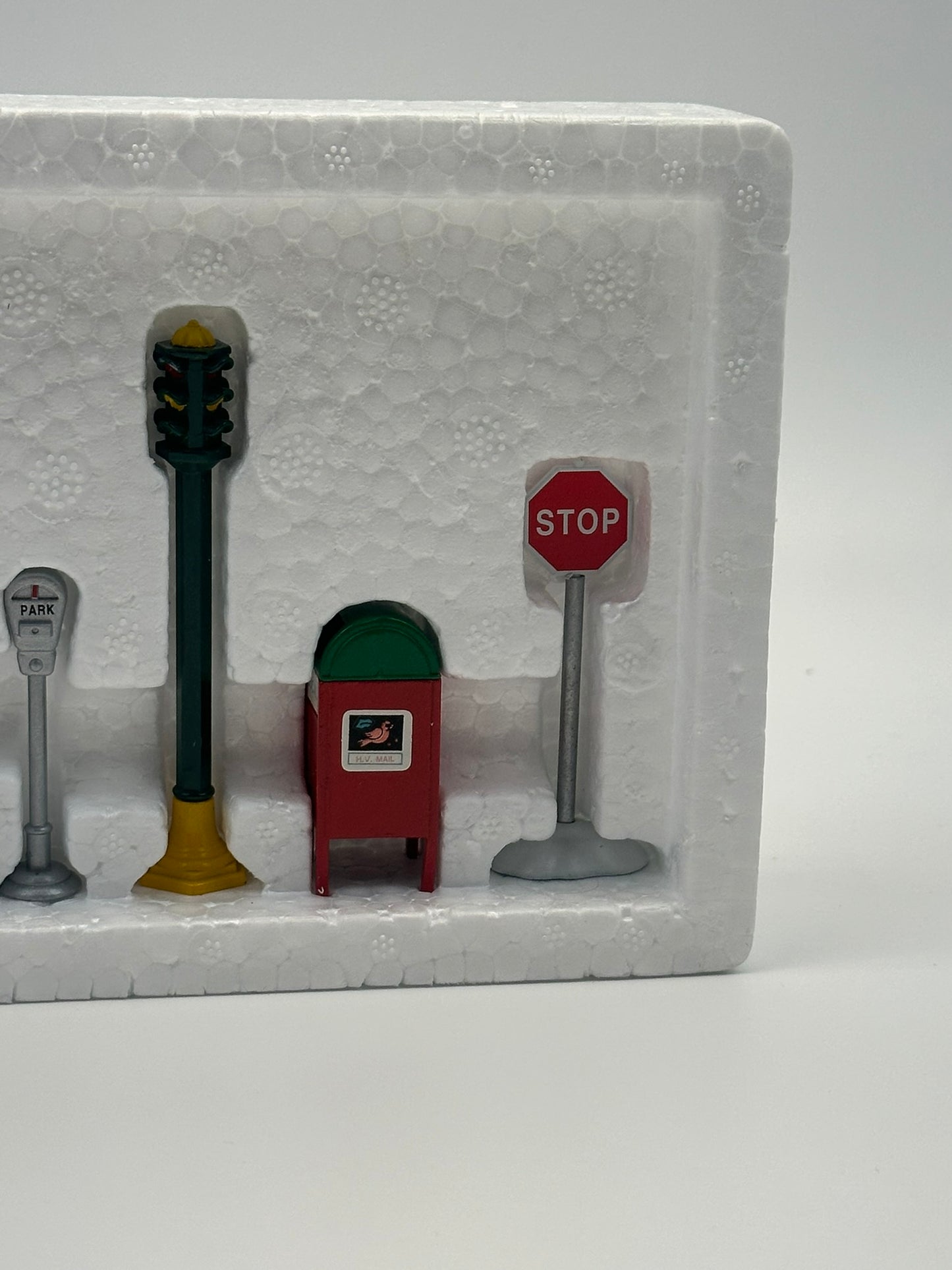 Department 56 - HV Utility Accessories (Set of 11) - Christmas in the City