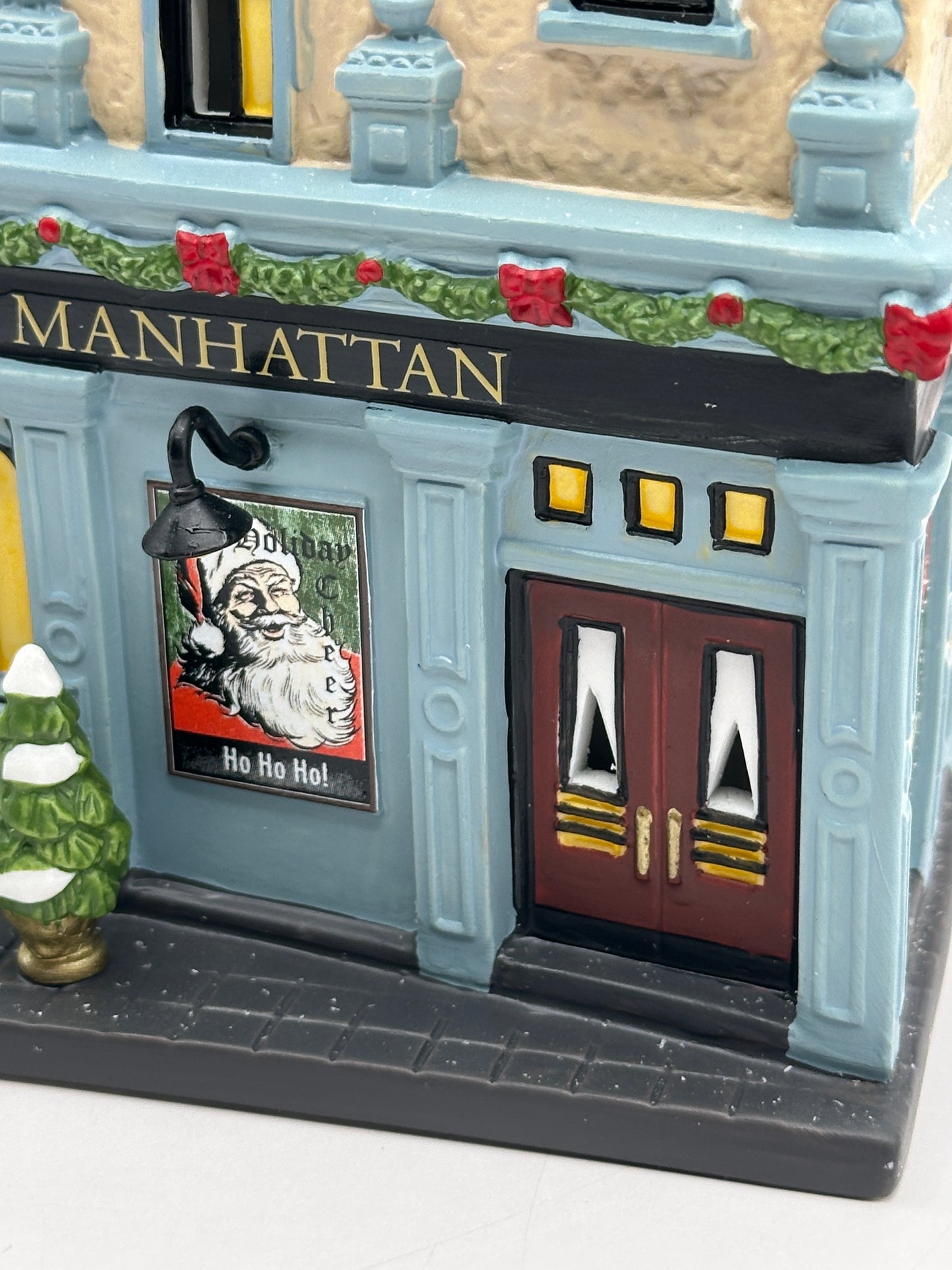 Department 56 - The Manhattan - Christmas in the City